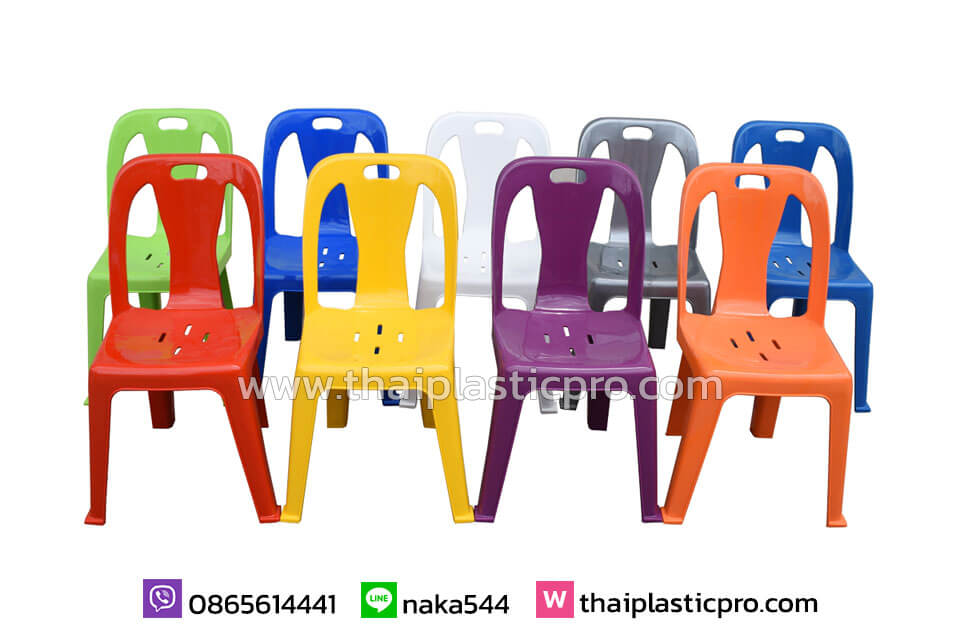 เก้าอี้พลาสติก
